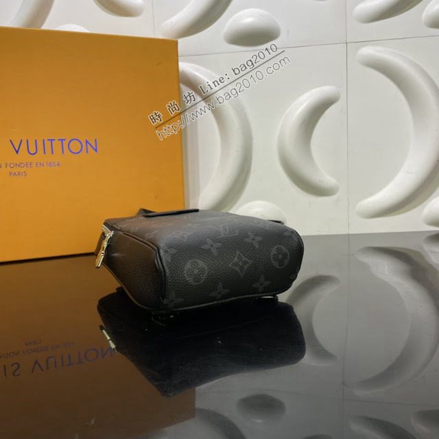 LOUIS VUITTON專櫃新款包包 路易威登Outdoor單肩包 LV老花拉鏈男士胸包腰包斜挎包 M30741  ydh4102